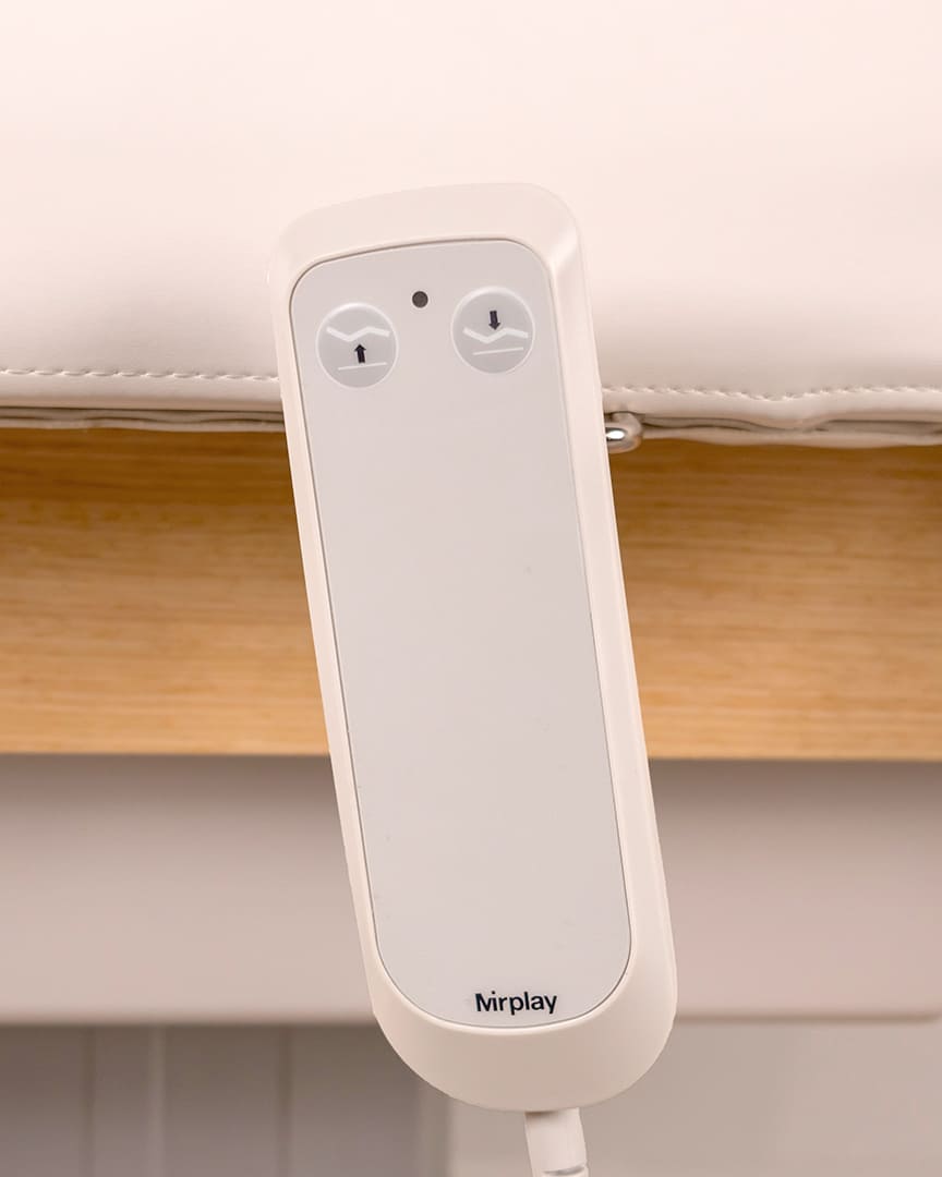 Camilla de masaje eléctrica Draco beige de Mirplay mando