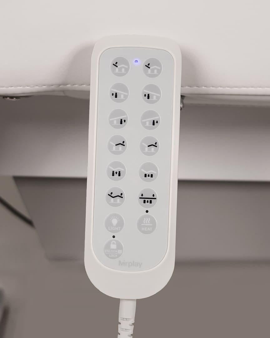 Camilla Virgo de spa eléctrica blanca de Mirplay mando