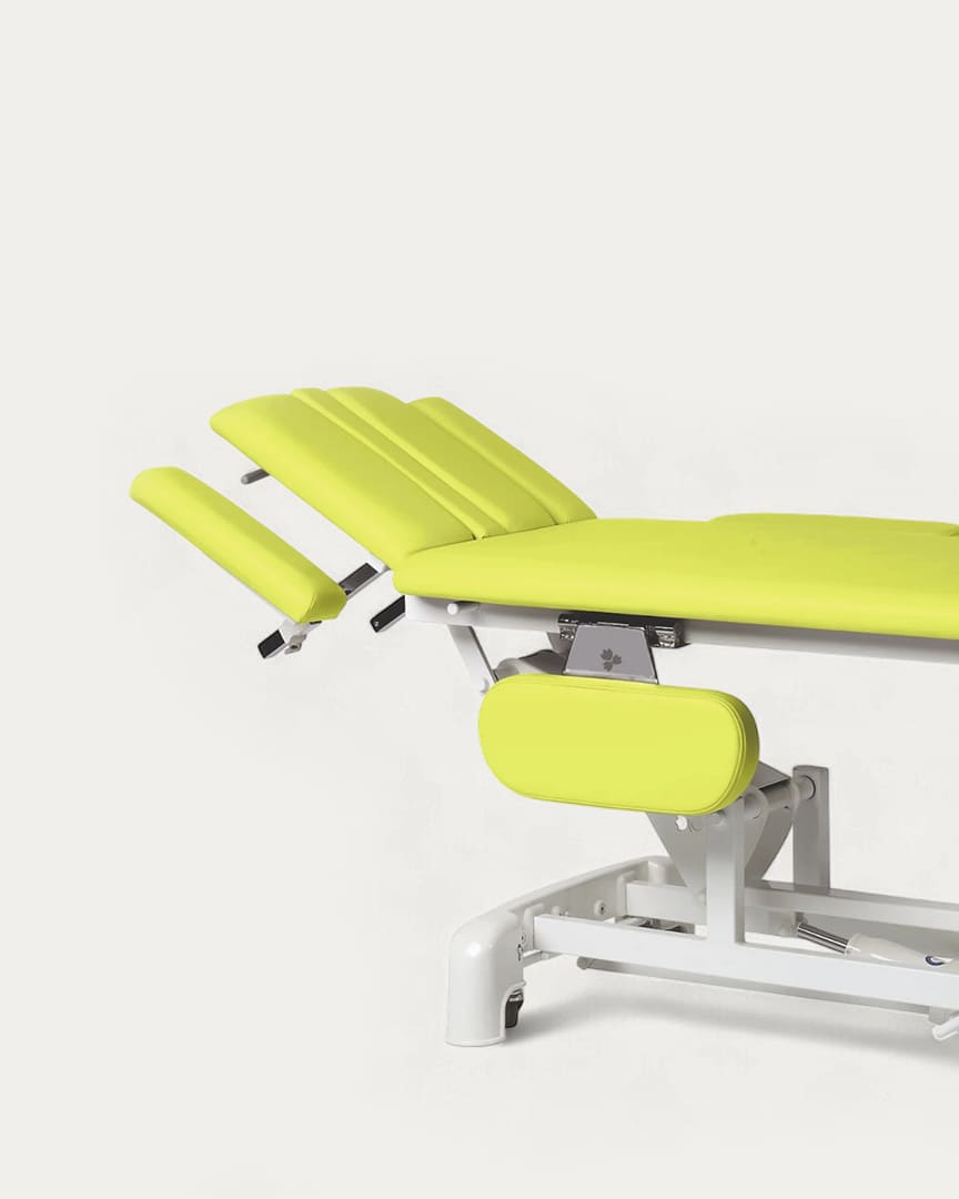 Camilla osteopatía hidráulica C3742 Ecopostural con reposabrazos
