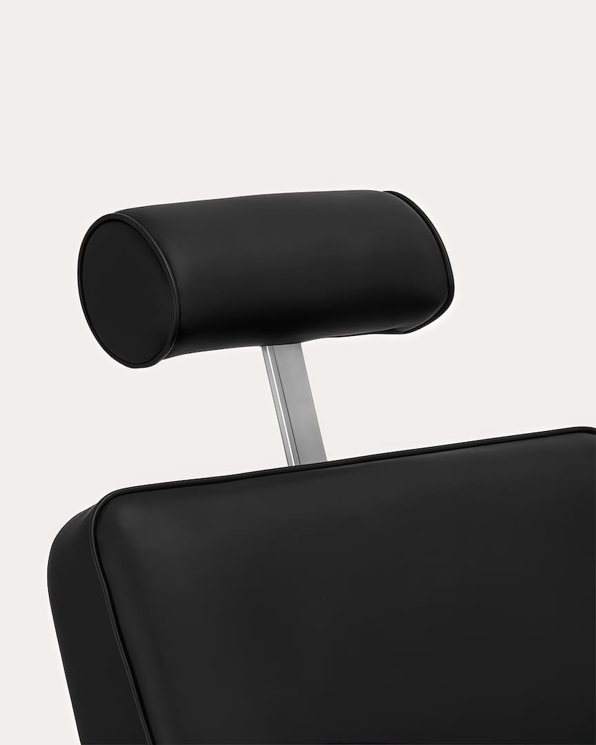 Sillón barbería con tapicería negra Continental Gabbiano reposacabezas extraíble