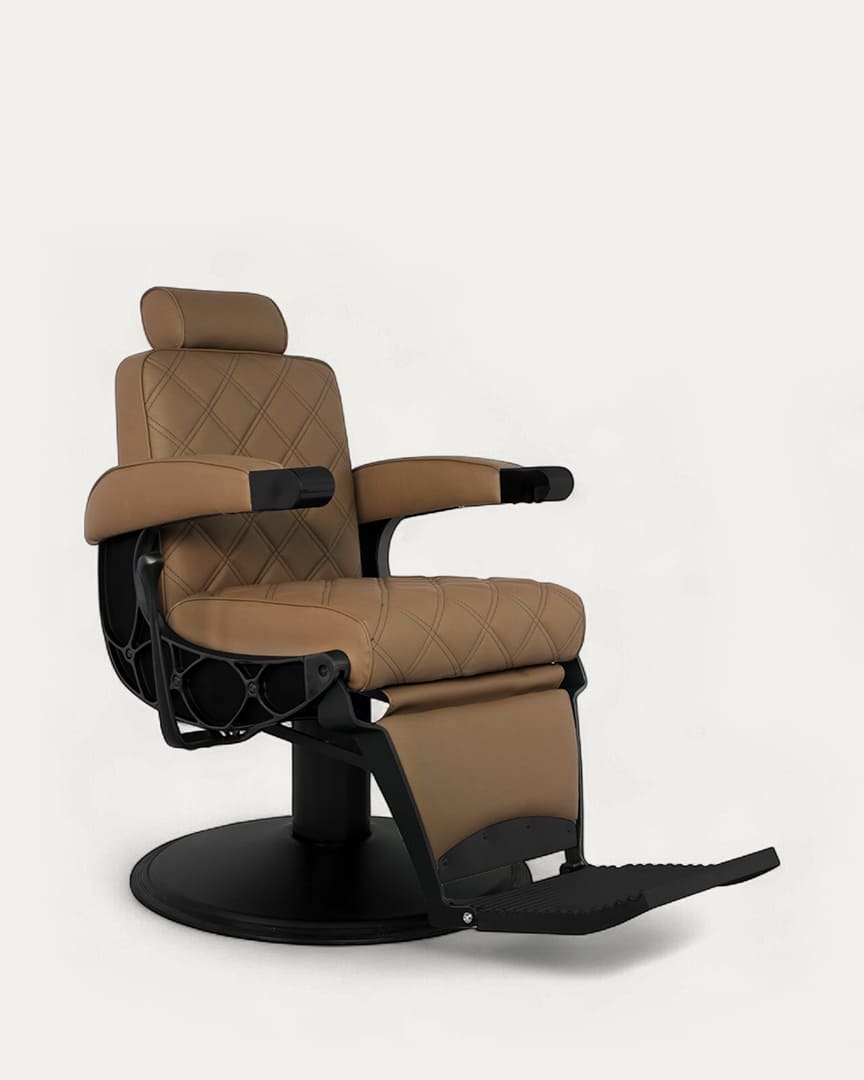 Sillón barbero marrón con tapicería rombos Hawk de MUDI profesional