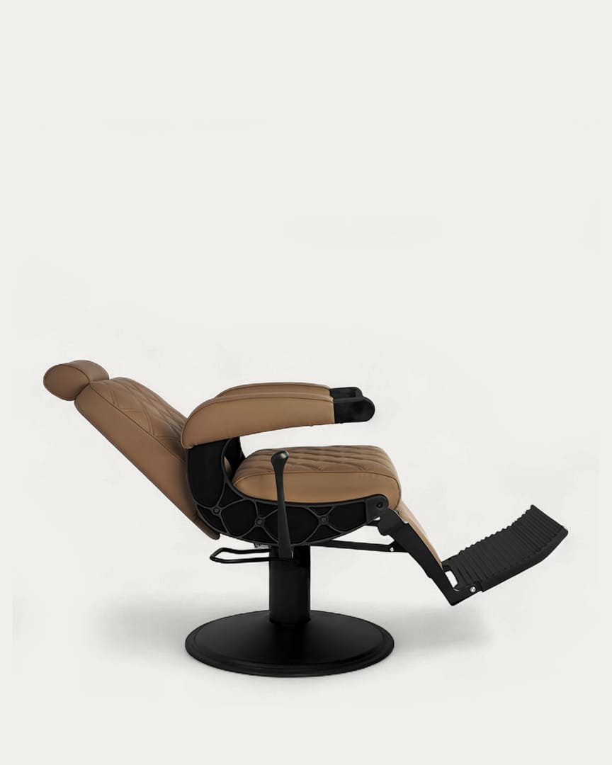 Sillón barbero marrón con tapicería diamantes Hawk de MUDI