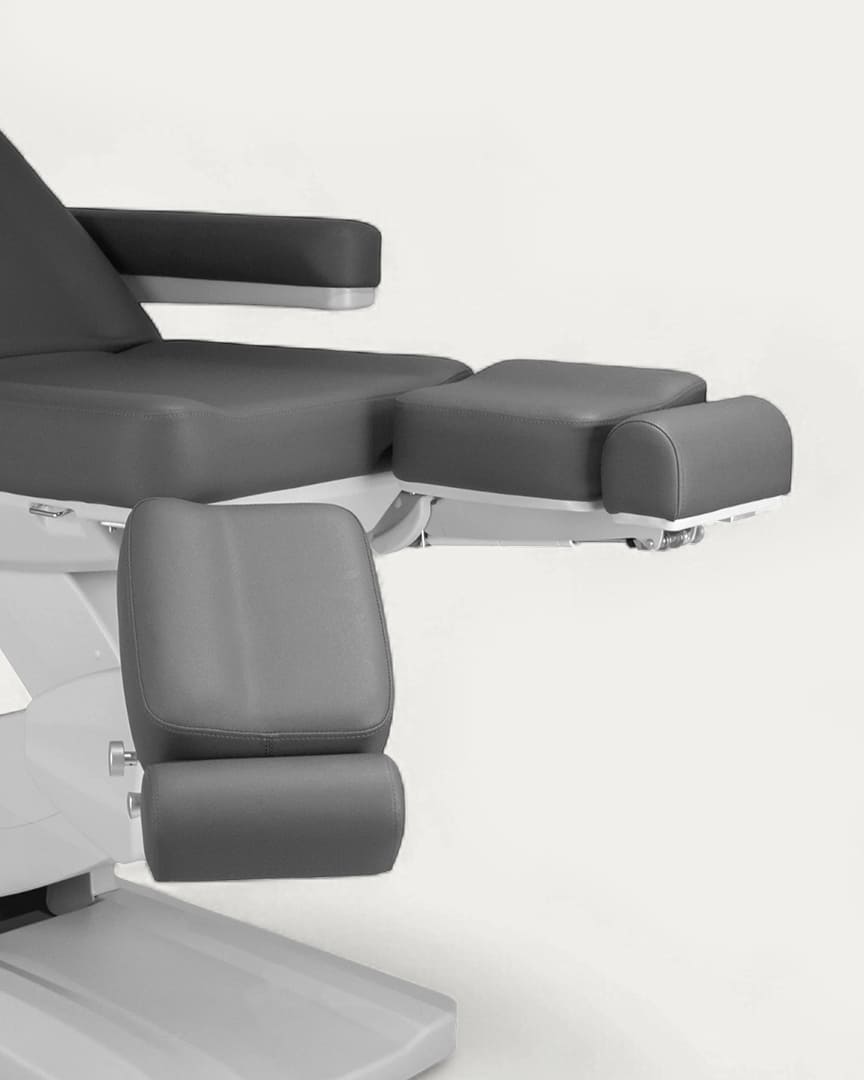 Sillón para pedicure eléctrico Taurus Plus antracita de Mirplay perneras