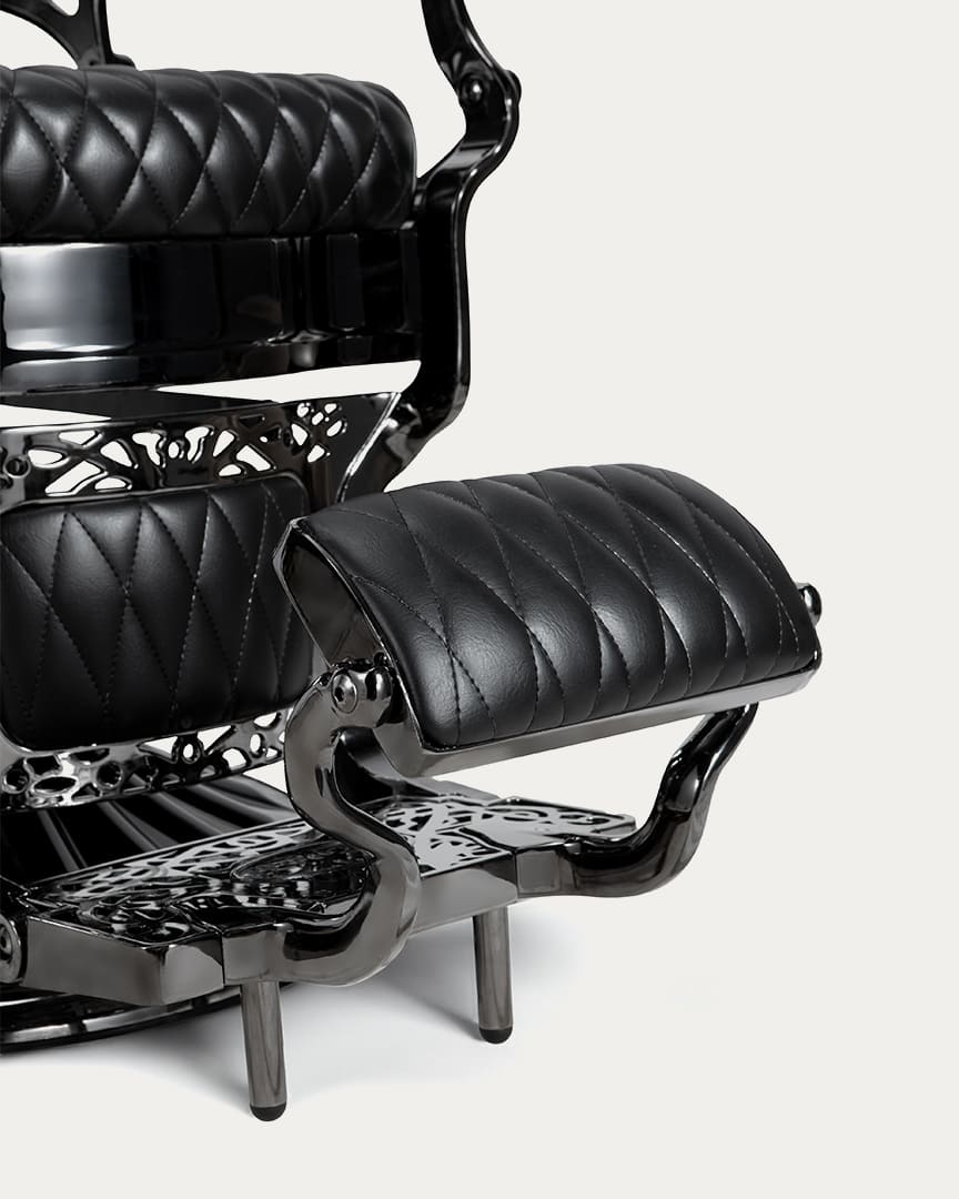 Sillón vintage de barbería negro Kirk BC de Mirplay reposapiés