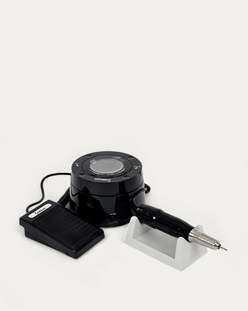 Torno de uñas Brilliant Black Saeshin